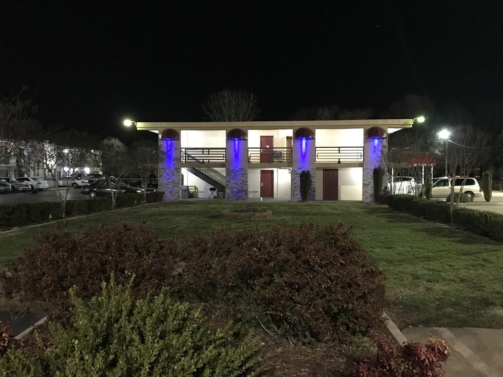Royal Regency Inn Rock Hill Exterior foto