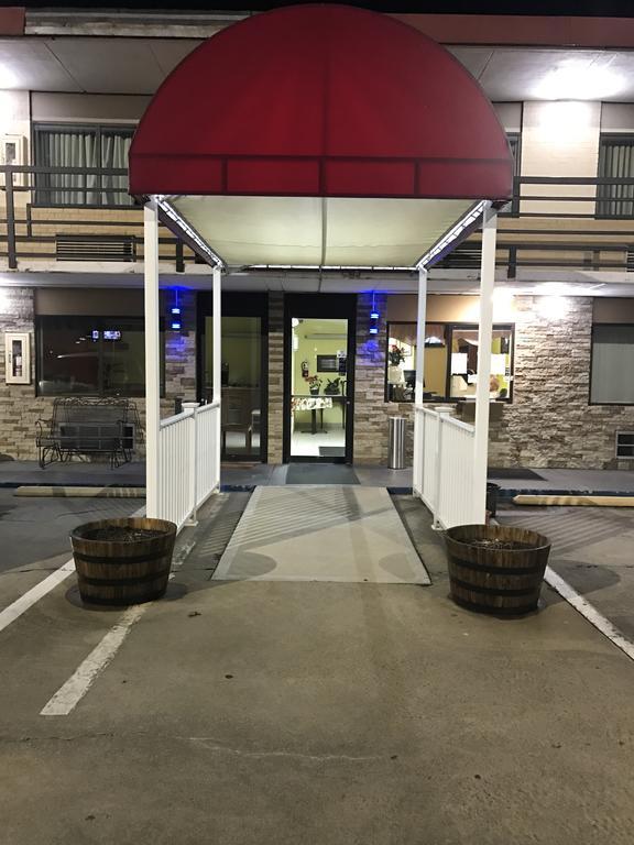 Royal Regency Inn Rock Hill Exterior foto